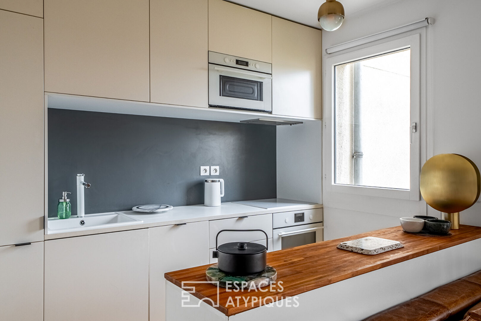 Photo Jardin des Plantes, appartement contemporain en étage élevé avec balcon image 6/6