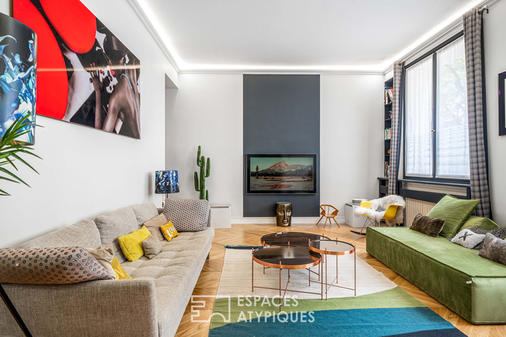 Photo Bel ancien contemporain comme une maison image 2/6