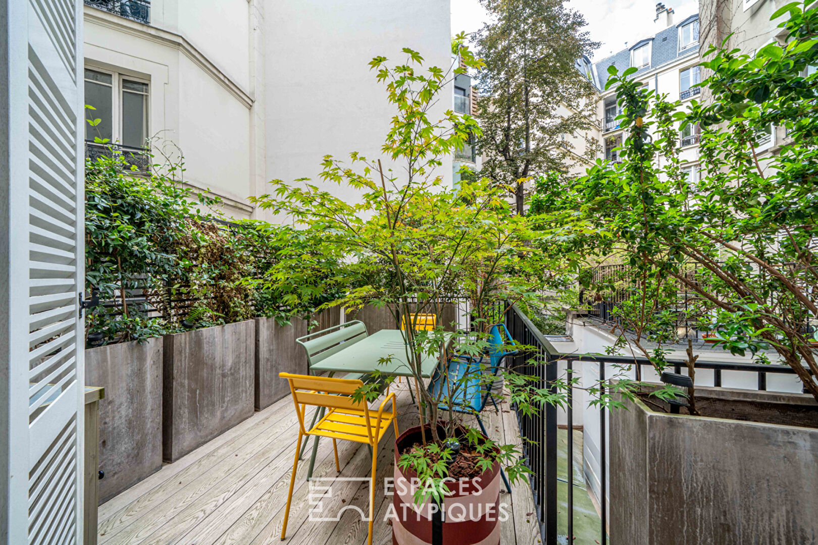 Photo Bel ancien contemporain comme une maison image 3/6