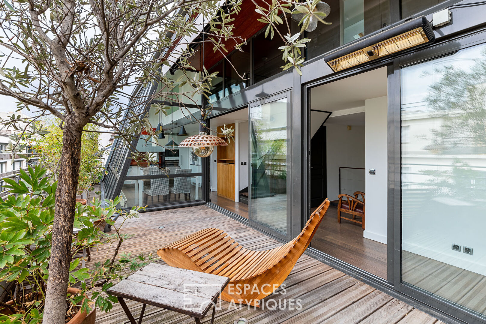 Duplex sur le toit avec verrière panoramique et terrasses - Quartier Croulebarbe