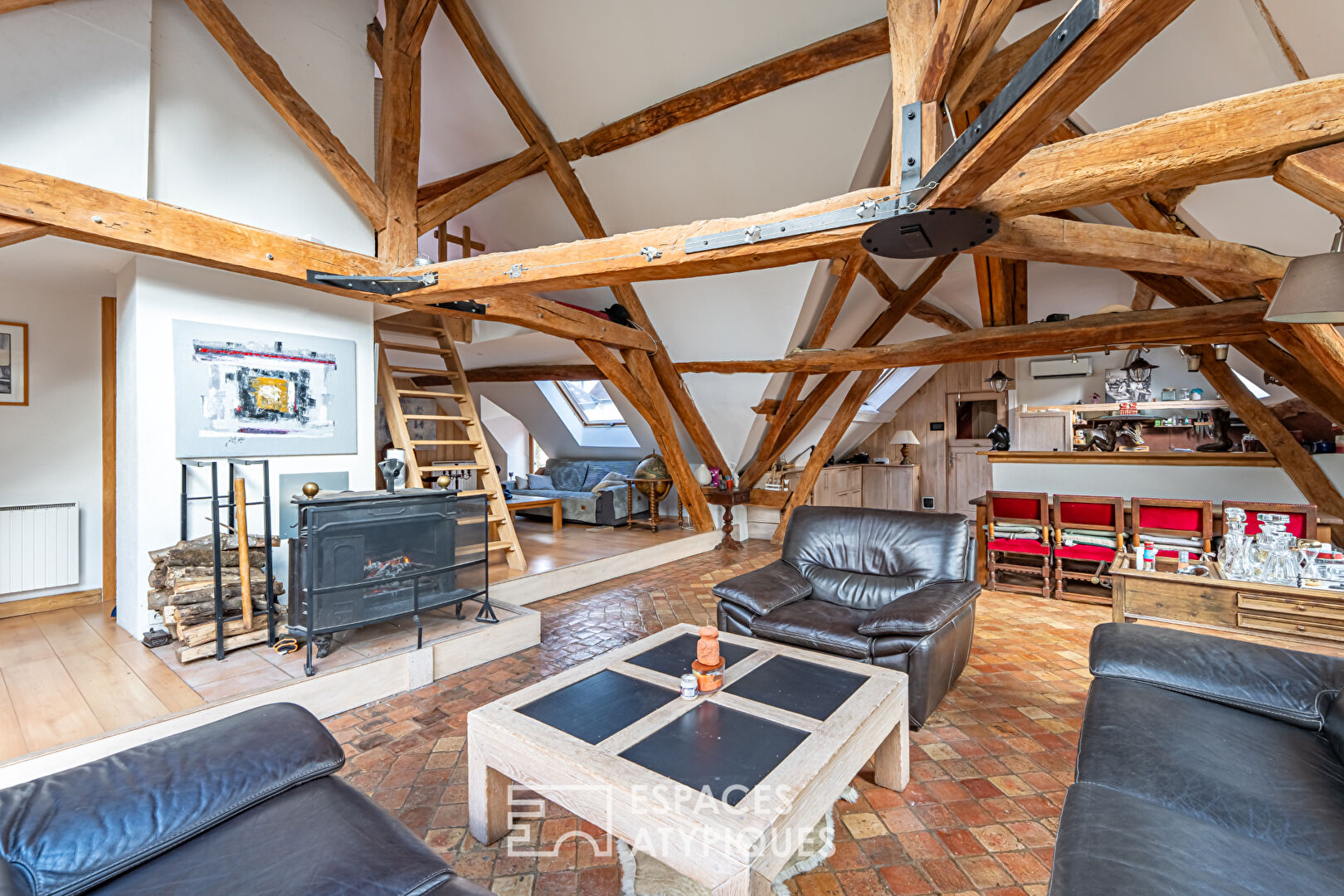 Agence immobilière de Espaces Atypiques Yvelines - ESPACES ATYPIQUES YVELINES