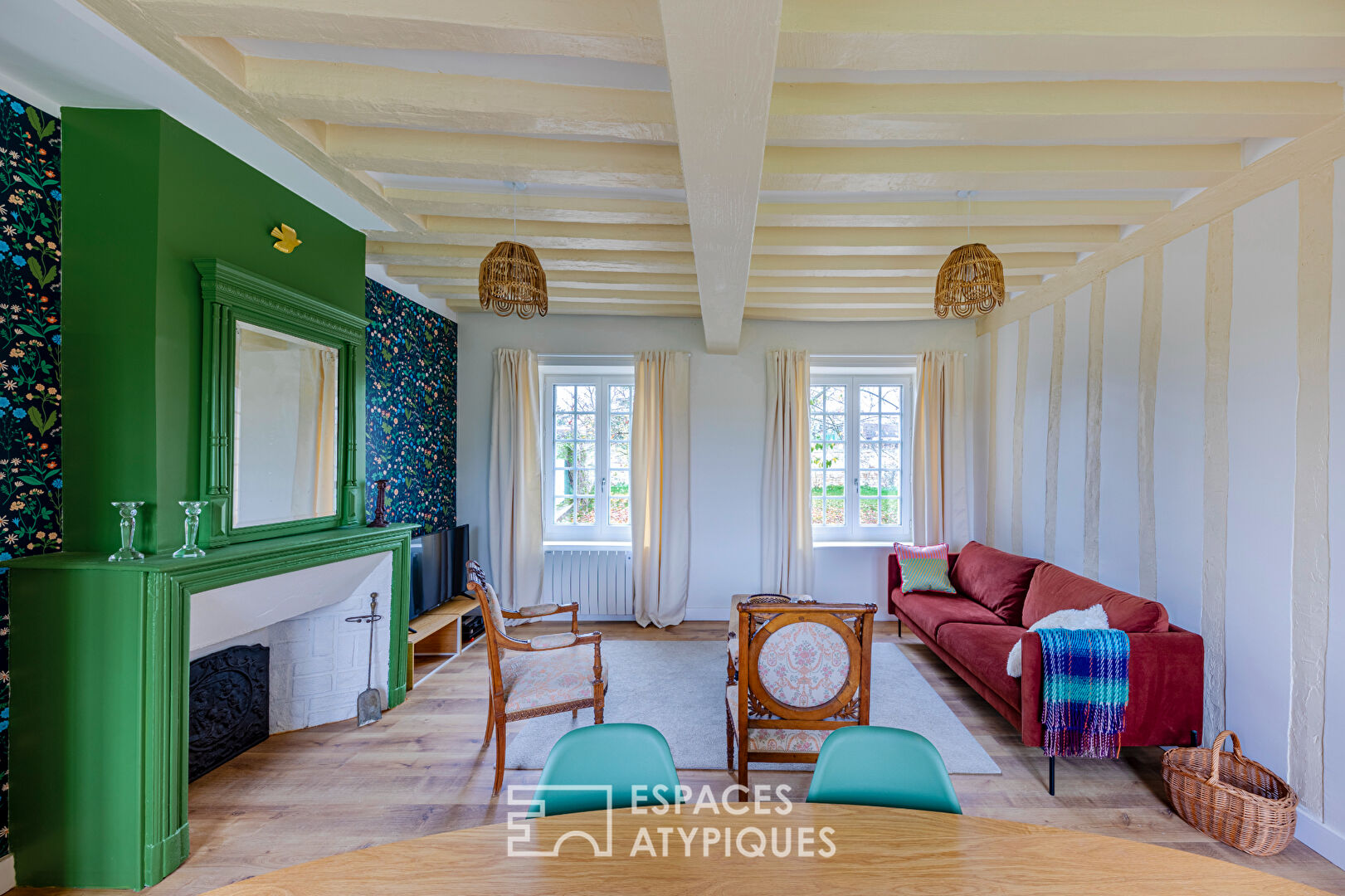 Agence immobilière de Espaces Atypiques Yvelines - ESPACES ATYPIQUES YVELINES