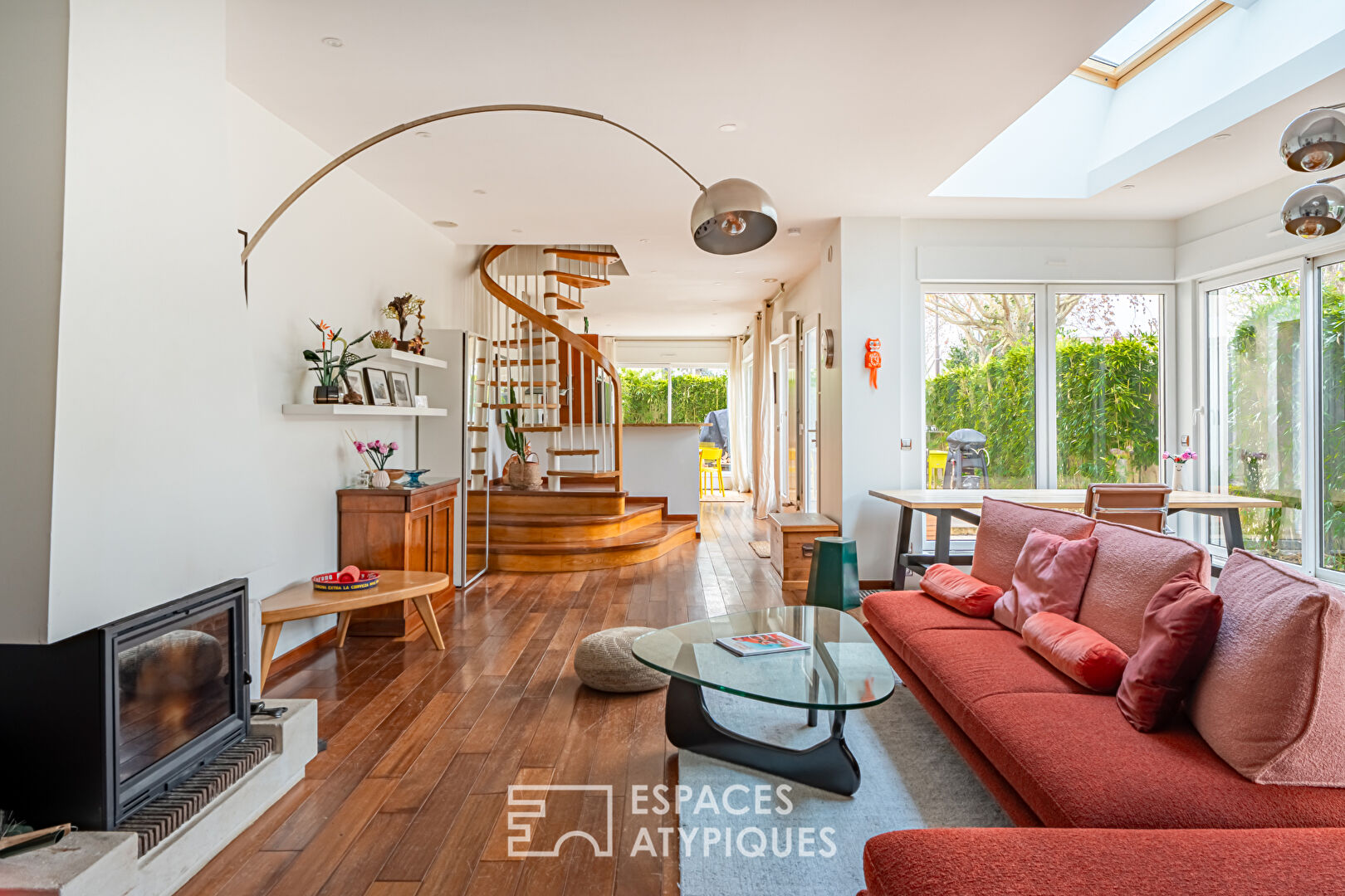 Photo Maison Loft avec terrasse à Saint-Cucufa image 3/6