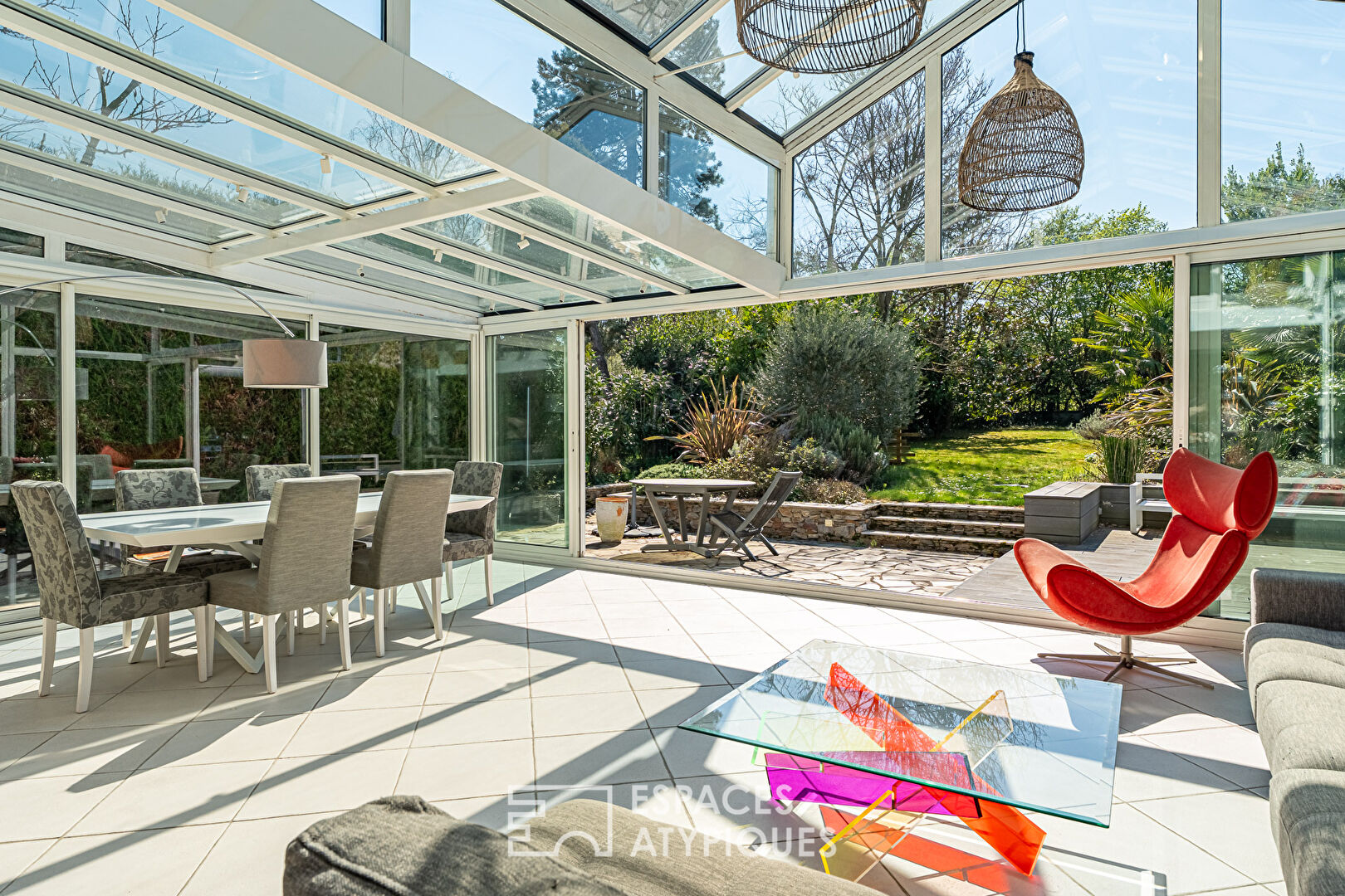 Maison contemporaine aux beaux volumes quartier La Châtaigneraie à Rueil-Malmaison