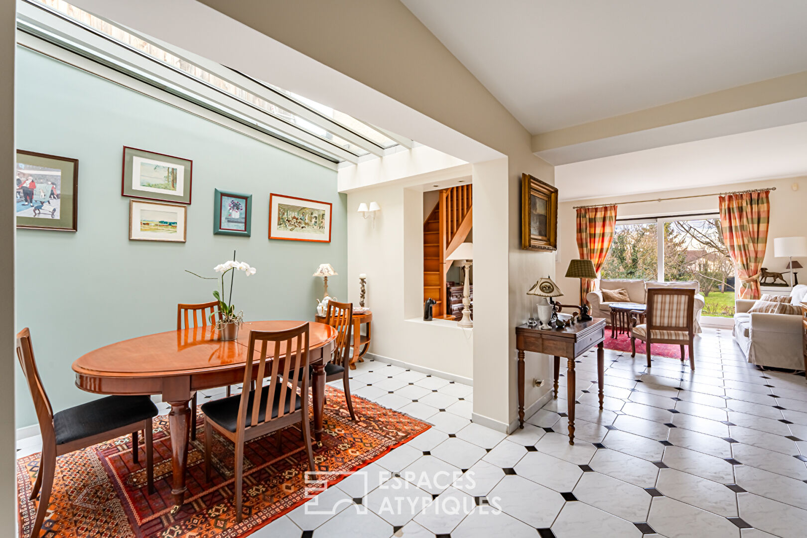 Agence immobilière de Espaces Atypiques Yvelines - ESPACES ATYPIQUES YVELINES