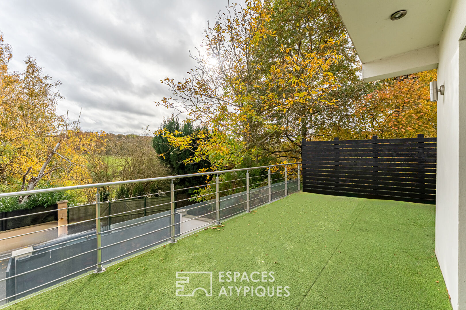 Agence immobilière de Espaces Atypiques Yvelines - ESPACES ATYPIQUES YVELINES