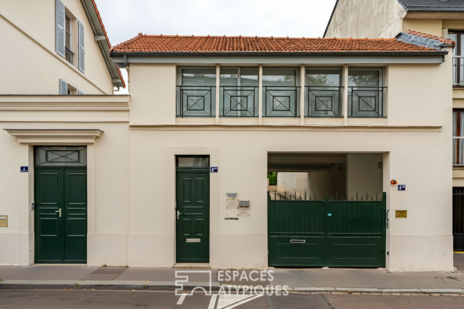 Agence immobilière de Espaces Atypiques Yvelines - ESPACES ATYPIQUES YVELINES