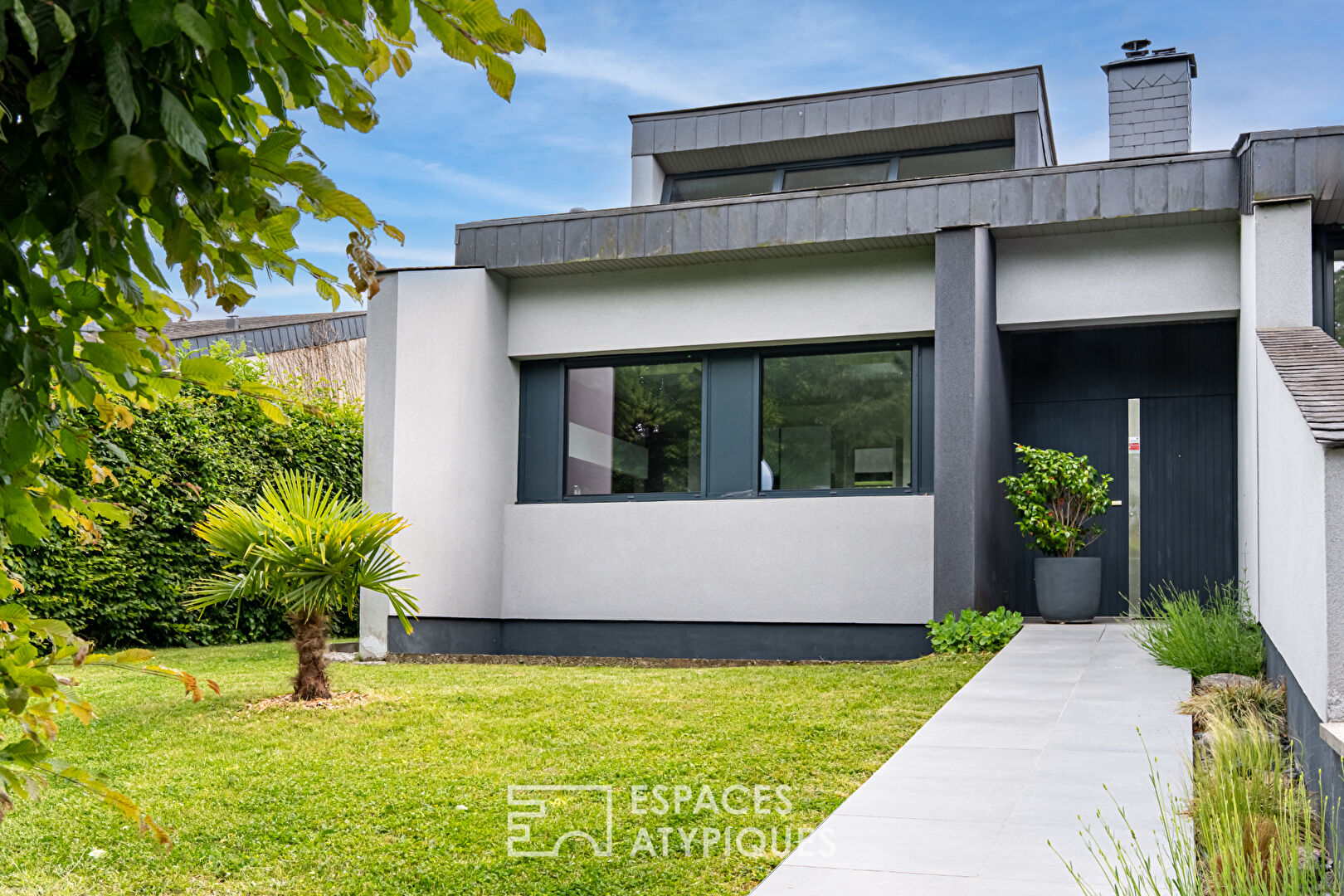 Agence immobilière de Espaces Atypiques Yvelines - ESPACES ATYPIQUES YVELINES