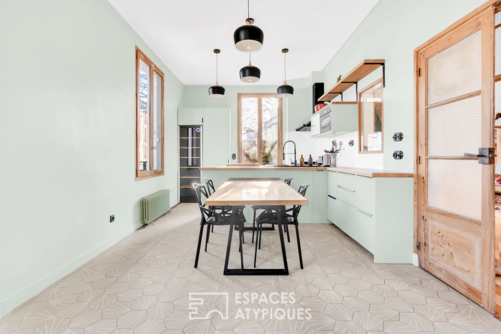 Agence immobilière de ESPACES ATYPIQUES SEINE SAINT DENIS