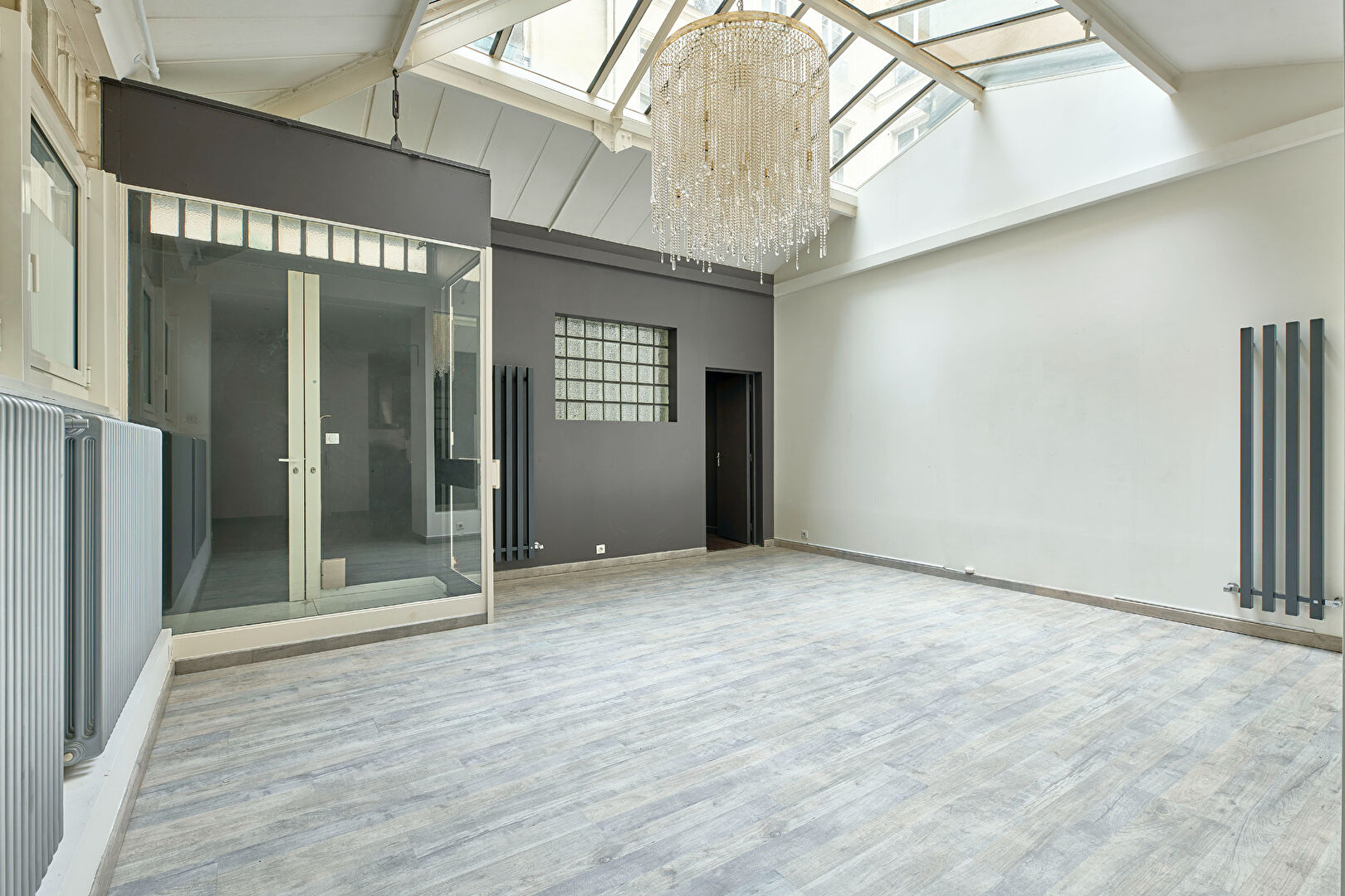 Agence immobilière de ESPACES ATYPIQUES PARIS - ESPACES ATYPIQUES PARIS OUEST