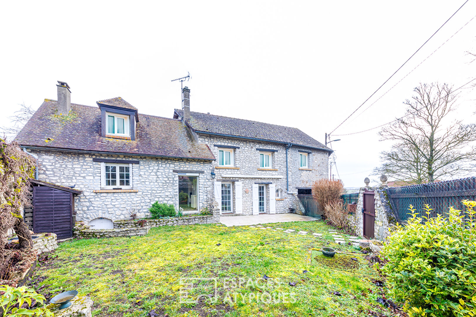 Agence immobilière de Espaces Atypiques Yvelines - ESPACES ATYPIQUES YVELINES