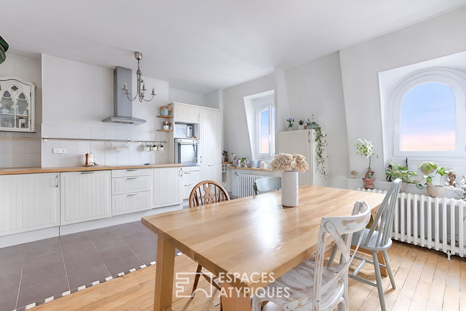 Agence immobilière de ESPACES ATYPIQUES VAL DE MARNE