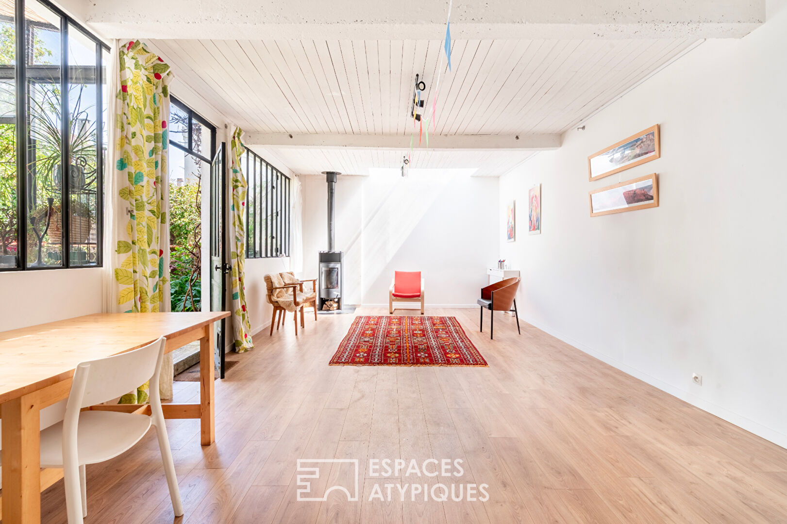 Agence immobilière de ESPACES ATYPIQUES VAL DE MARNE
