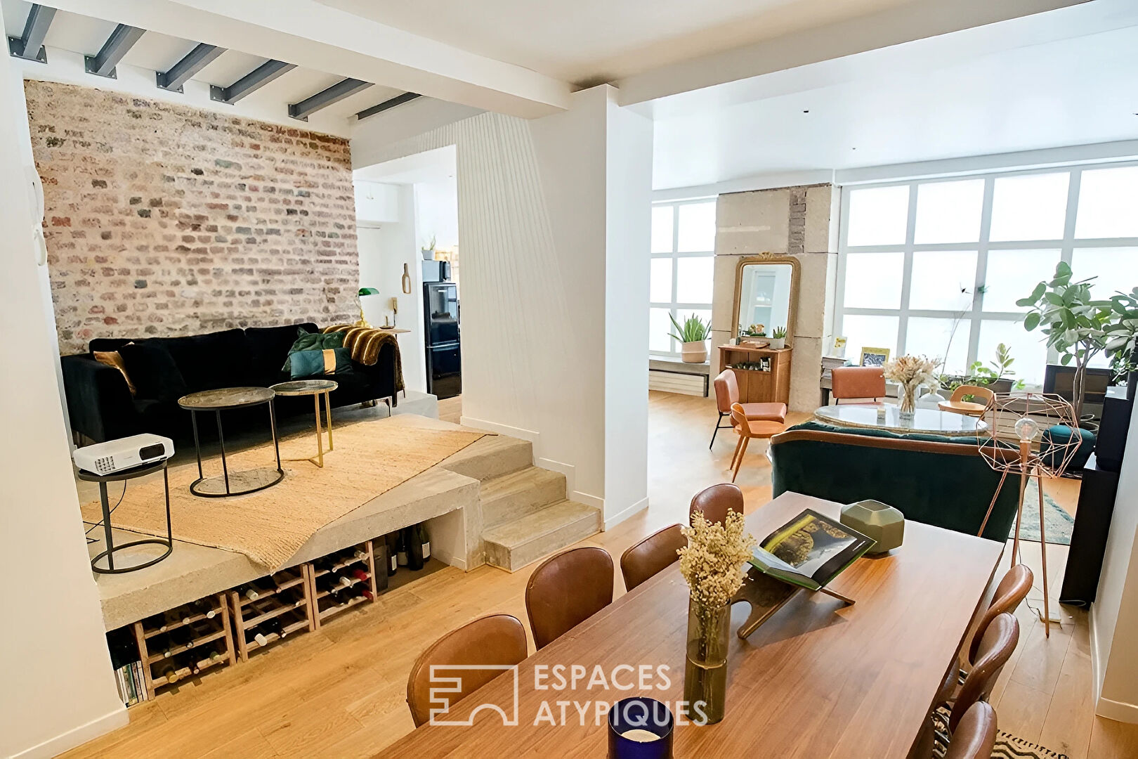 Agence immobilière de ESPACES ATYPIQUES PARIS - ESPACES ATYPIQUES PARIS OUEST