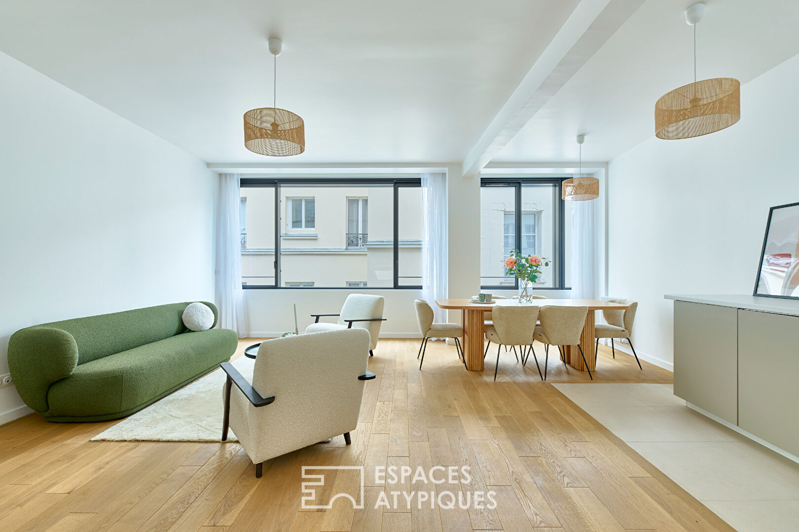 Agence immobilière de ESPACES ATYPIQUES PARIS