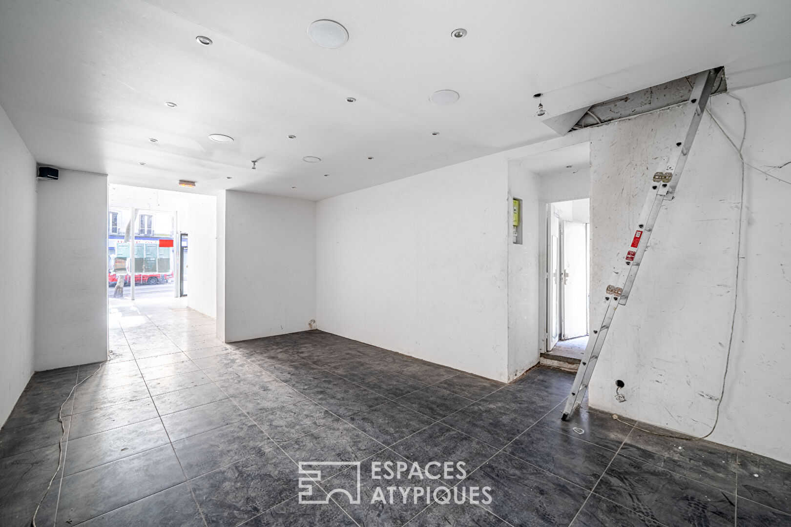 Agence immobilière de ESPACES ATYPIQUES PARIS - ESPACES ATYPIQUES PARIS OUEST