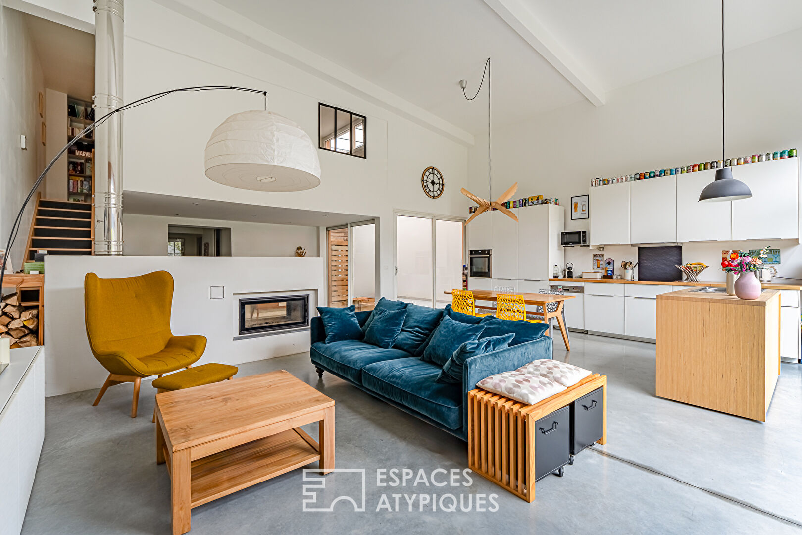 Agence immobilière de ESPACES ATYPIQUES Hauts de Seine