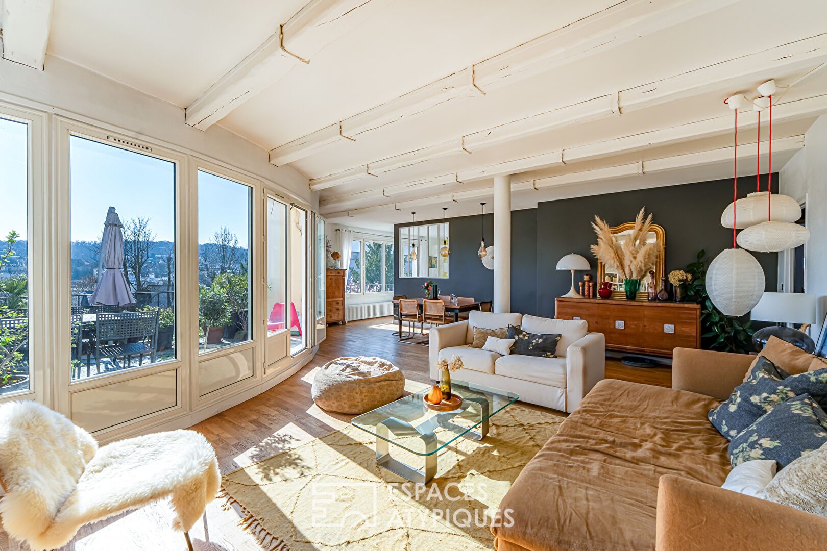 Agence immobilière de ESPACES ATYPIQUES Hauts de Seine