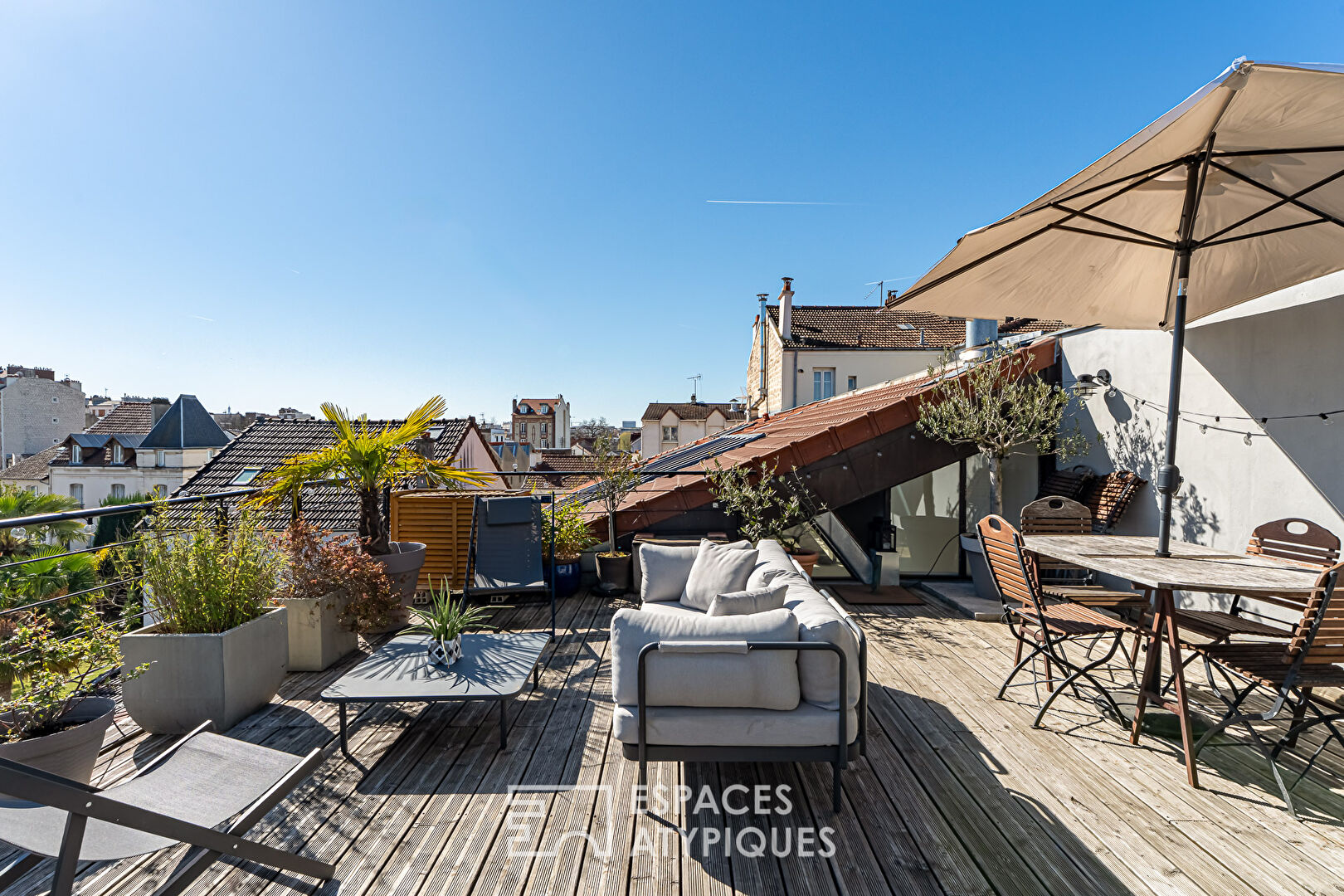 Agence immobilière de ESPACES ATYPIQUES Hauts de Seine