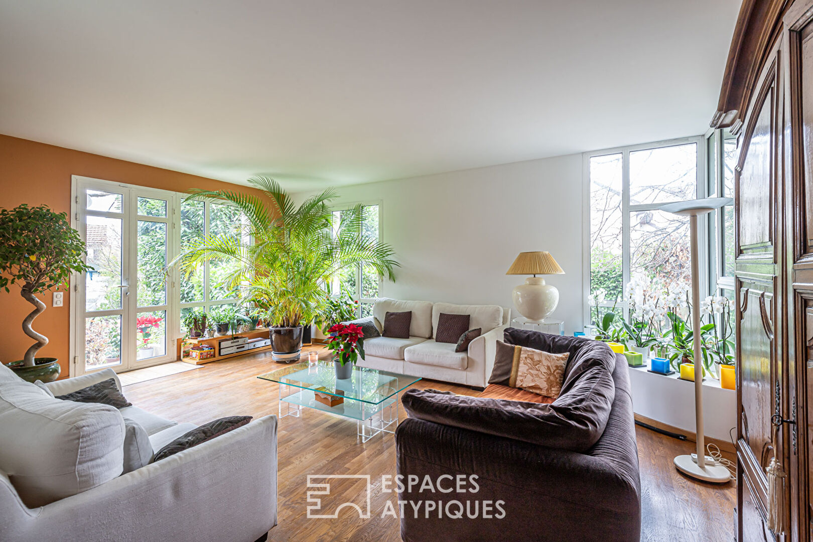 Agence immobilière de ESPACES ATYPIQUES SEINE SAINT DENIS