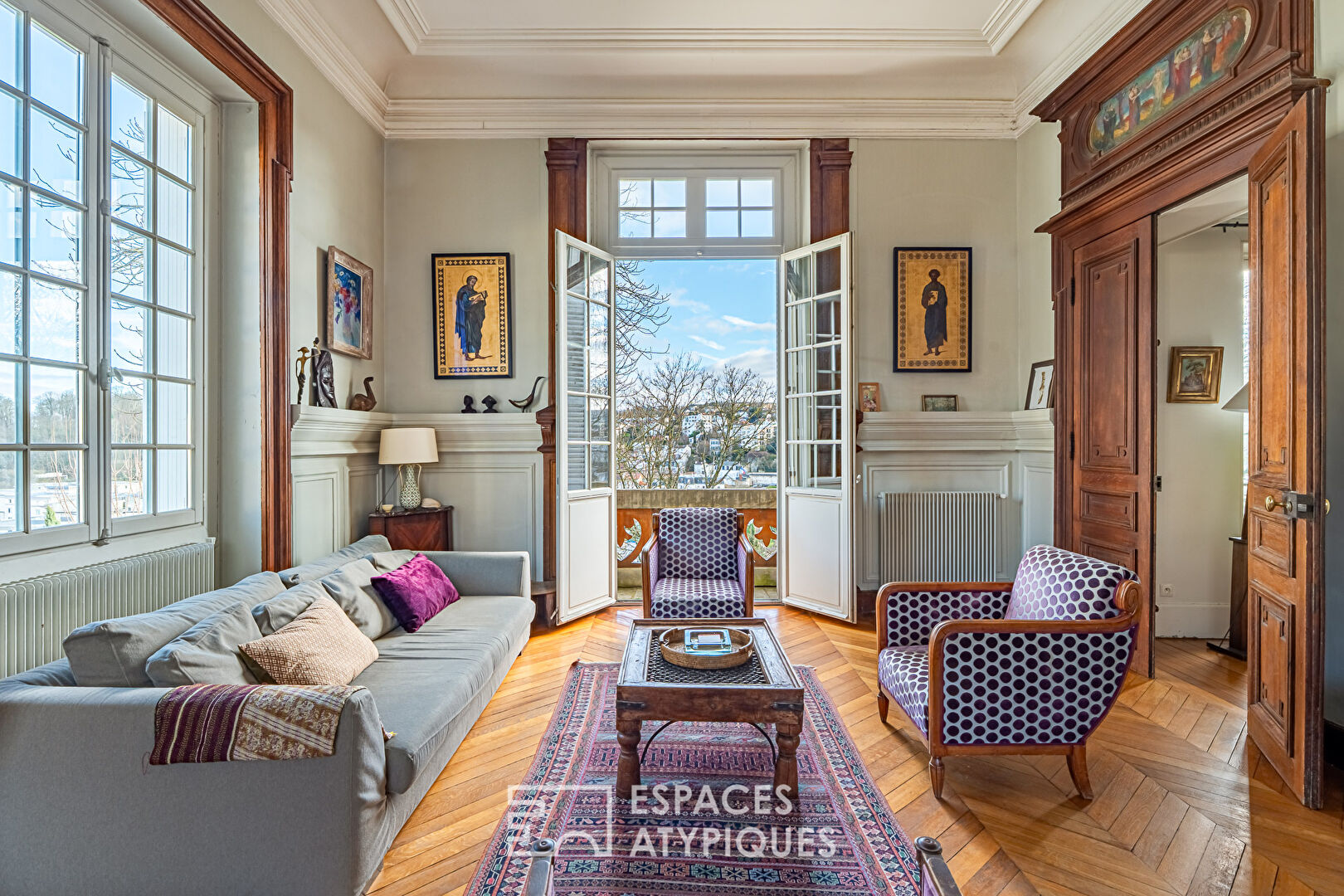 Agence immobilière de ESPACES ATYPIQUES Hauts de Seine