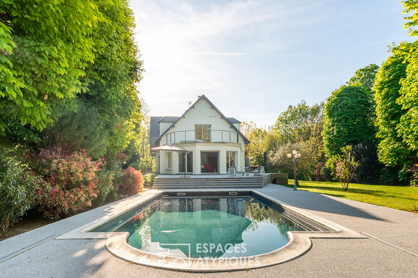 Agence immobilière de ESPACES ATYPIQUES VAL DE MARNE