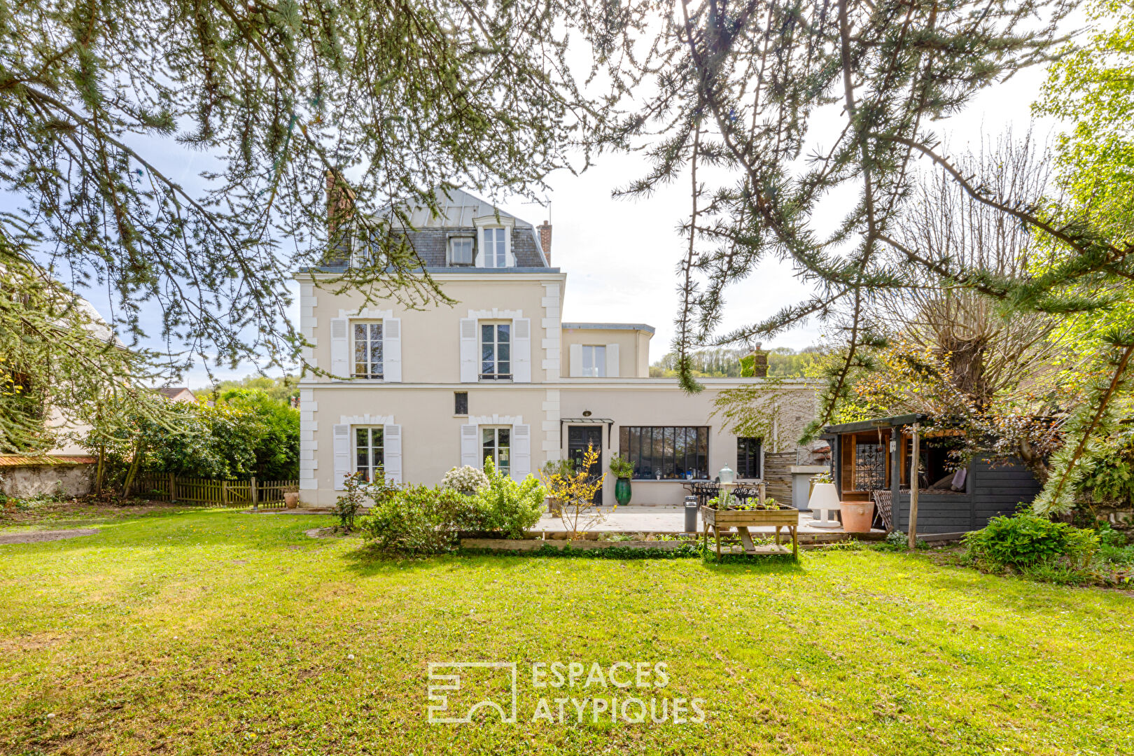 Agence immobilière de Espaces Atypiques Yvelines - ESPACES ATYPIQUES YVELINES