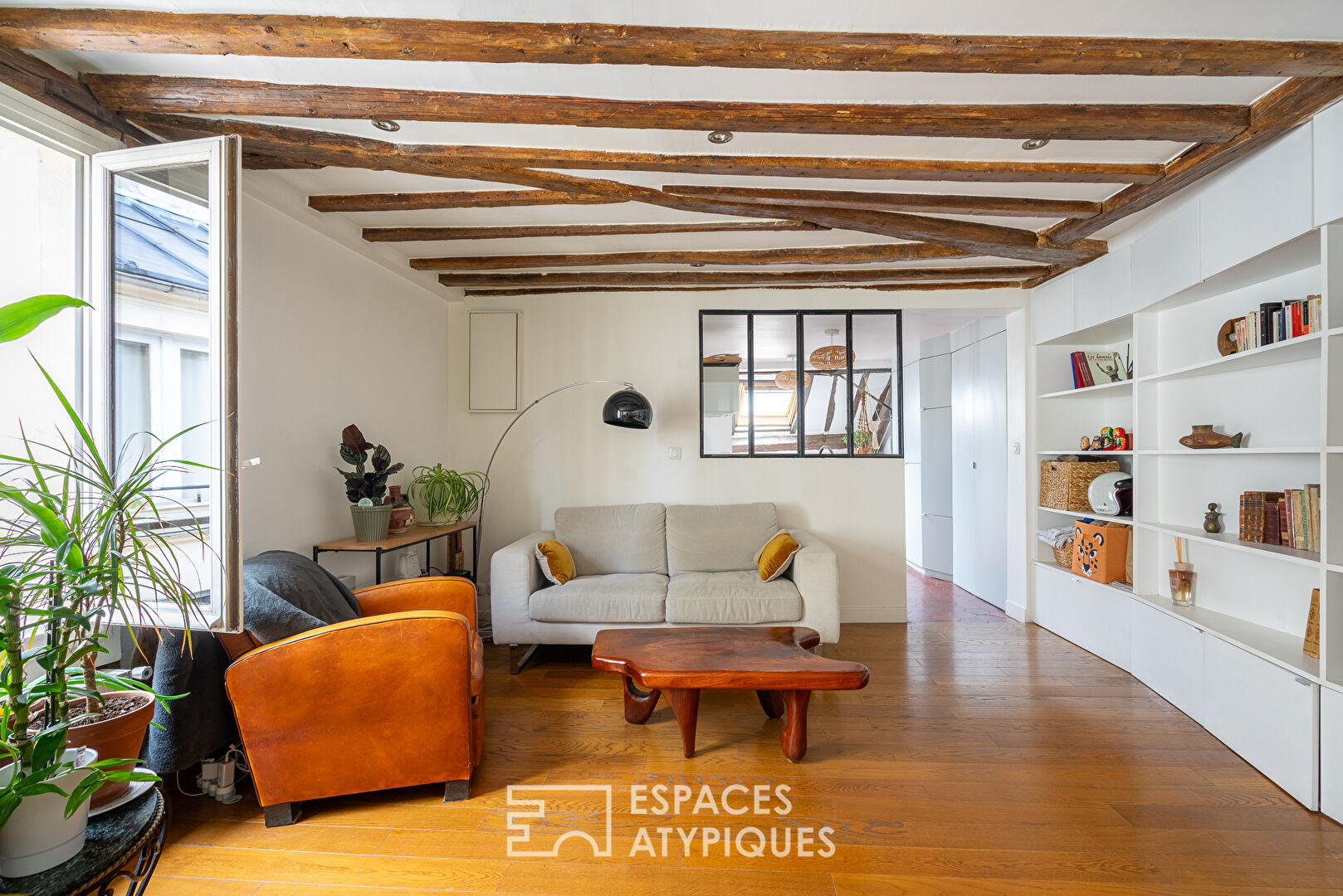Agence immobilière de ESPACES ATYPIQUES PARIS