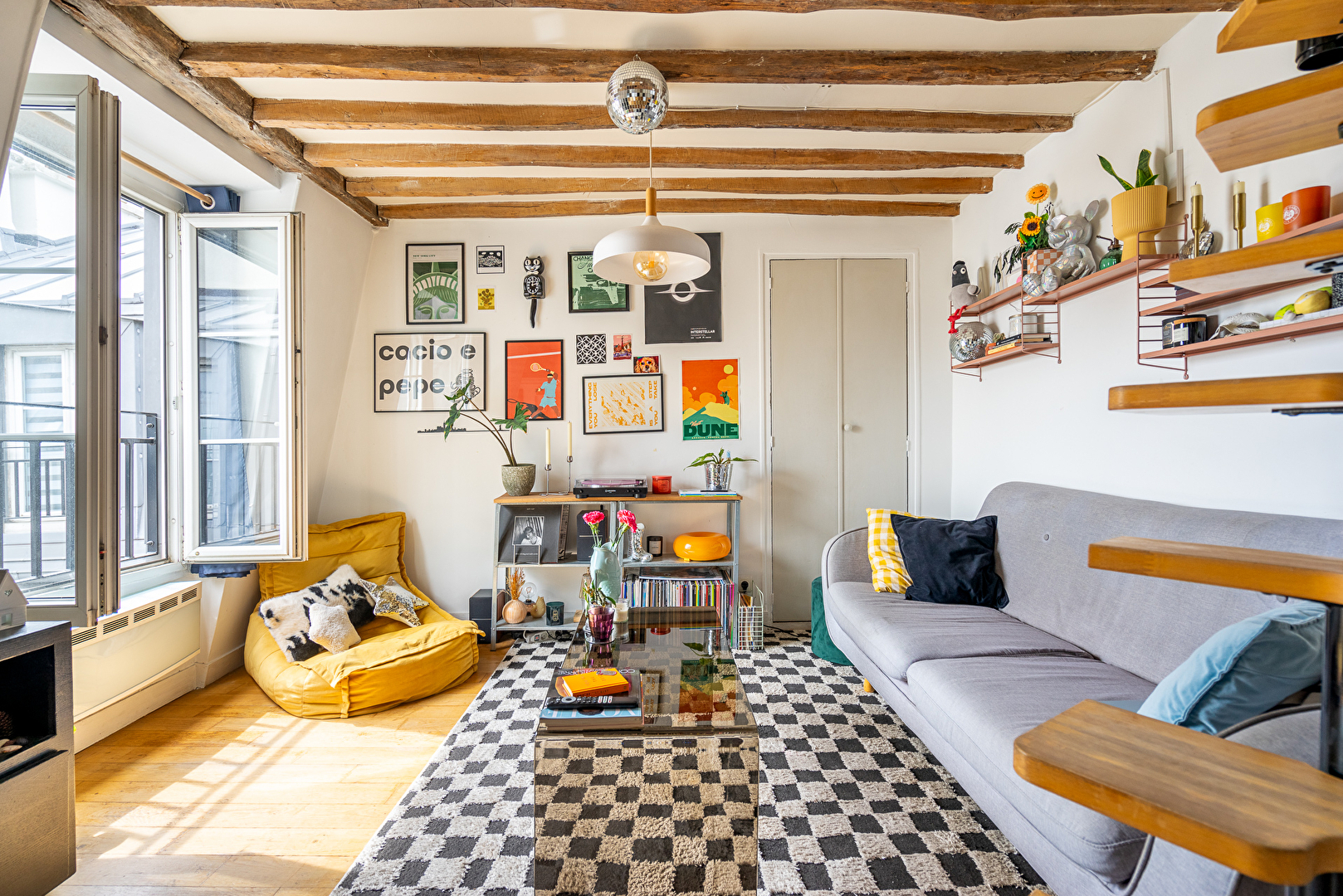 Agence immobilière de ESPACES ATYPIQUES PARIS