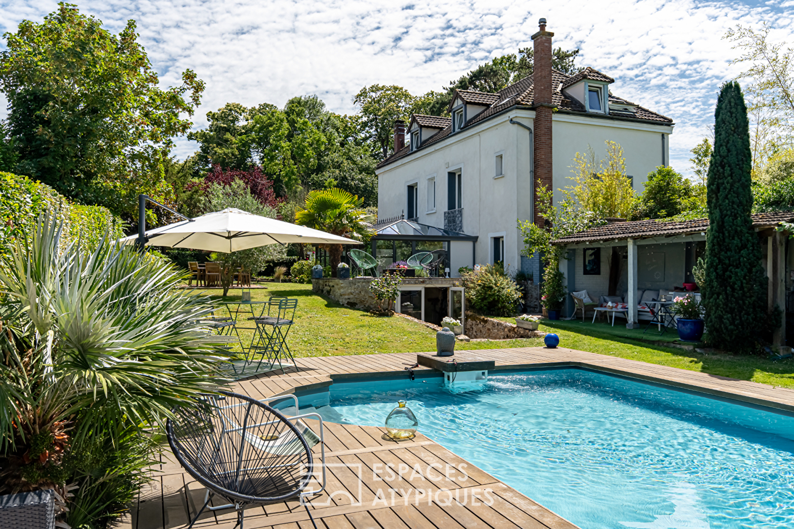 Agence immobilière de Espaces Atypiques Yvelines - ESPACES ATYPIQUES YVELINES
