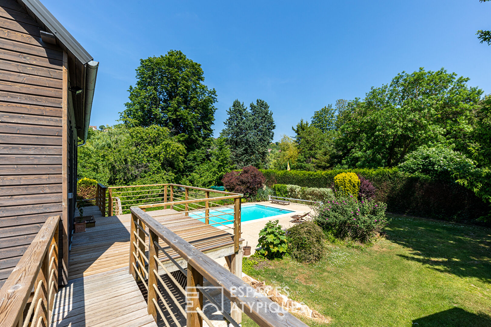 Agence immobilière de Espaces Atypiques Yvelines - ESPACES ATYPIQUES YVELINES