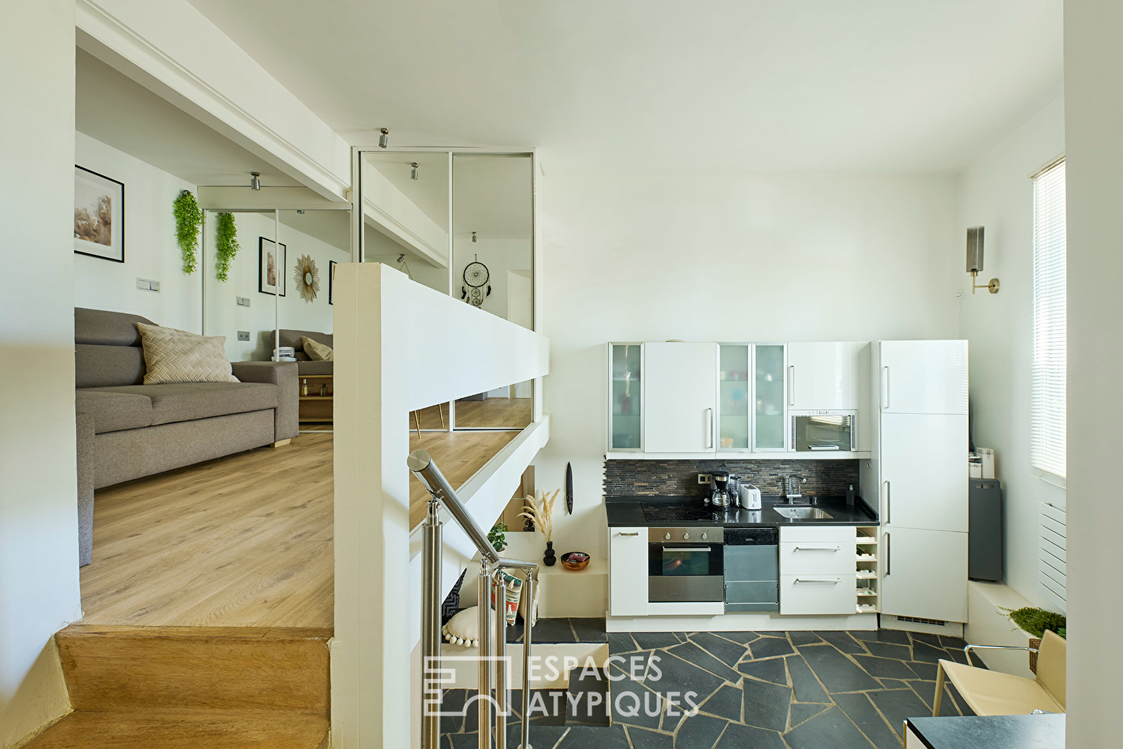 Agence immobilière de ESPACES ATYPIQUES PARIS - ESPACES ATYPIQUES PARIS OUEST