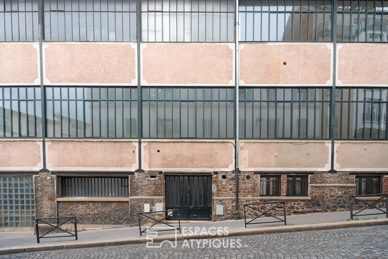 Agence immobilière de ESPACES ATYPIQUES Paris - Est