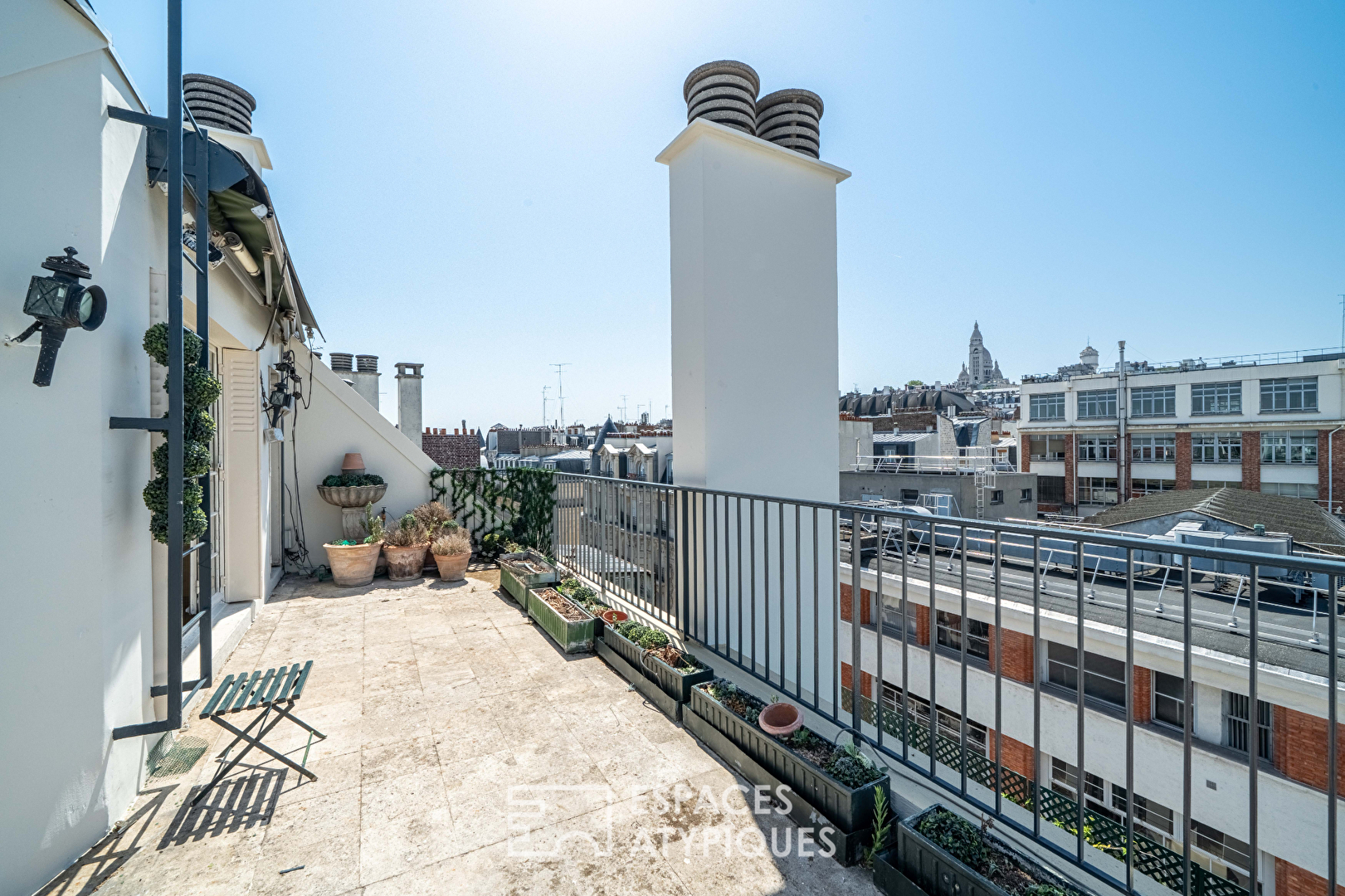 Agence immobilière de ESPACES ATYPIQUES PARIS - ESPACES ATYPIQUES PARIS OUEST