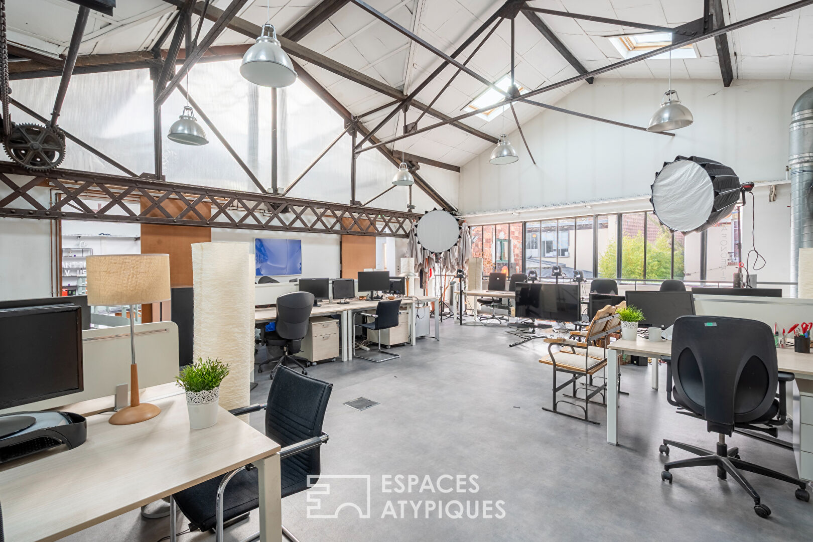 Agence immobilière de ESPACES ATYPIQUES SEINE SAINT DENIS