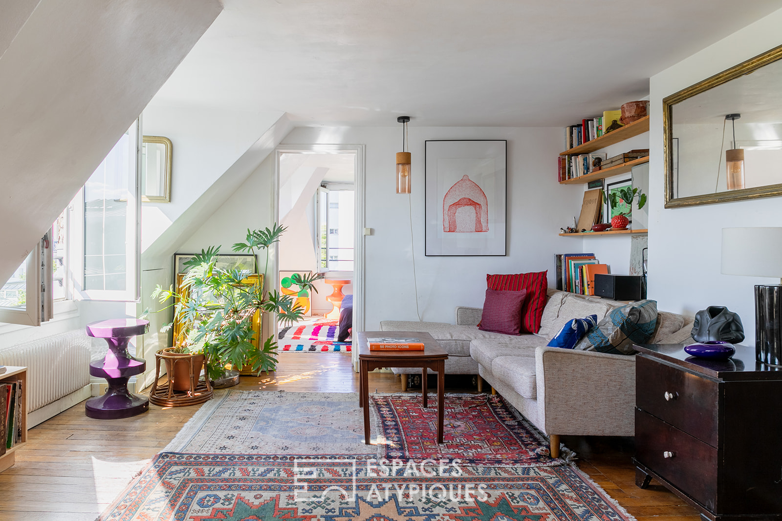 Agence immobilière de ESPACES ATYPIQUES PARIS