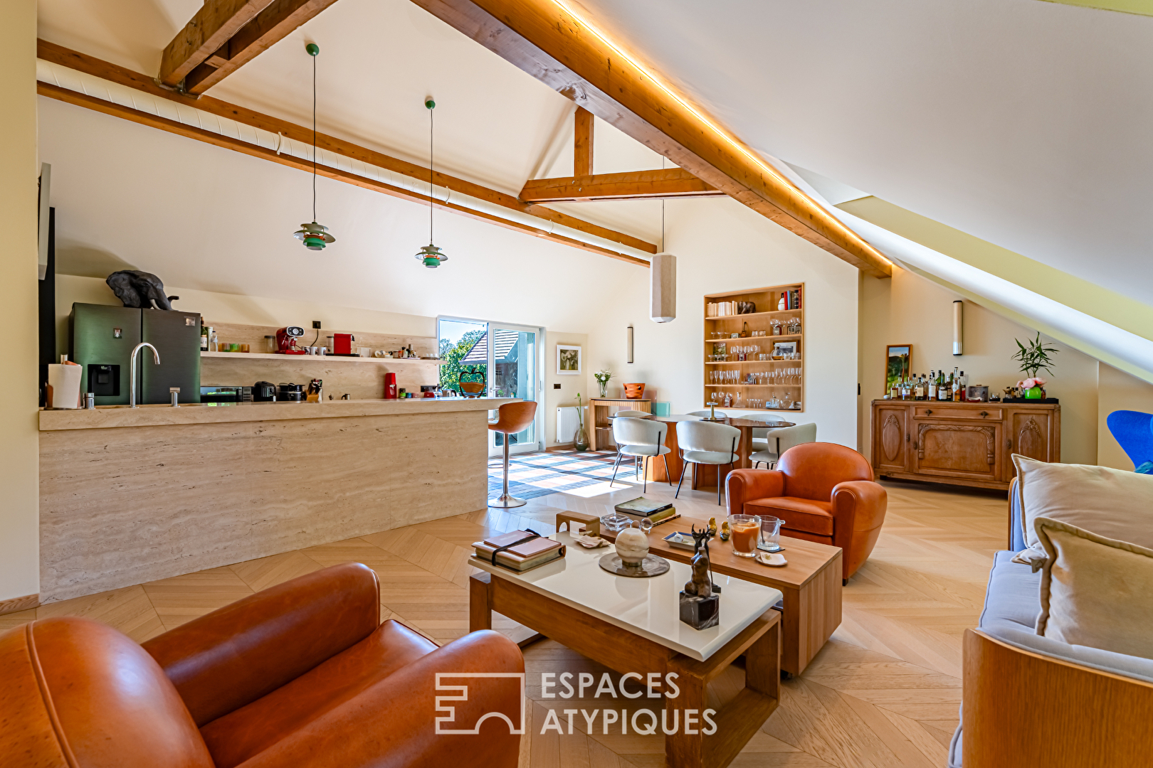 Agence immobilière de Espaces Atypiques Yvelines - ESPACES ATYPIQUES YVELINES