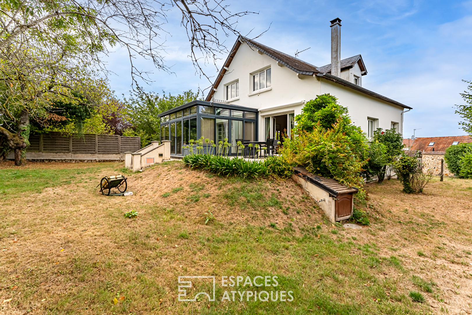 Agence immobilière de Espaces Atypiques Yvelines - ESPACES ATYPIQUES YVELINES