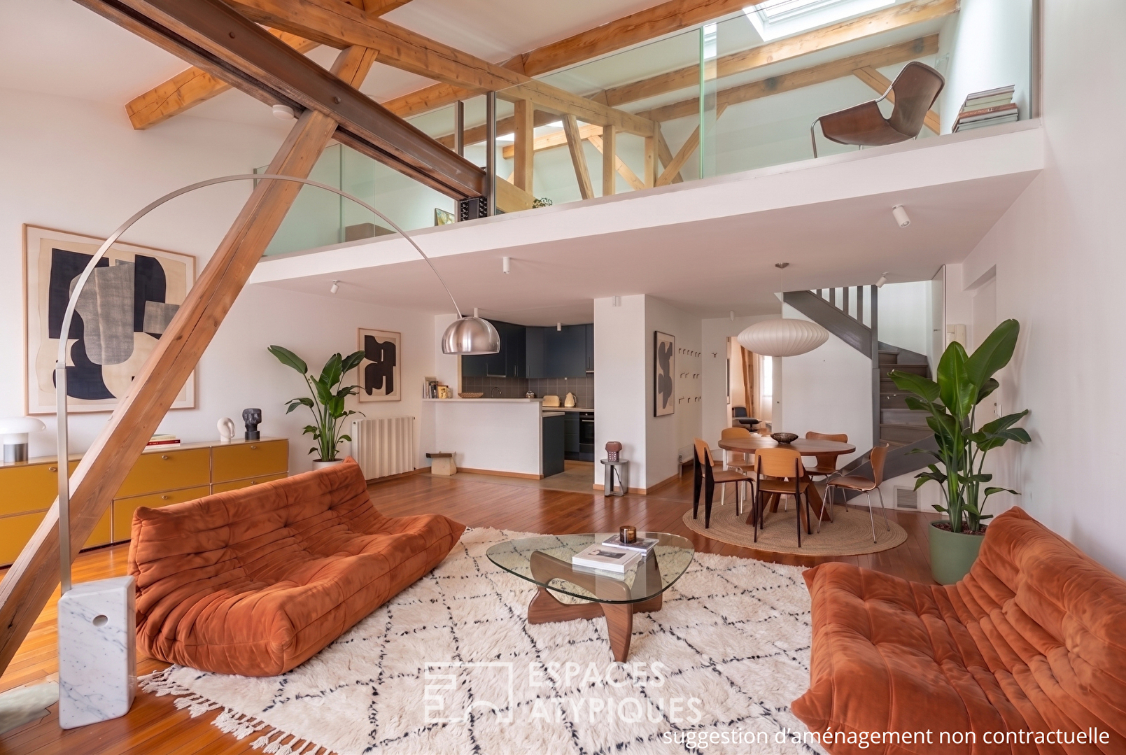 Agence immobilière de ESPACES ATYPIQUES PARIS