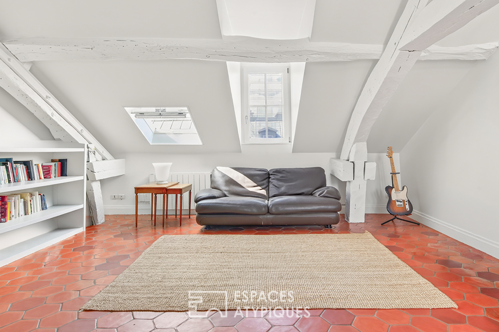 Agence immobilière de ESPACES ATYPIQUES PARIS - ESPACES ATYPIQUES PARIS OUEST