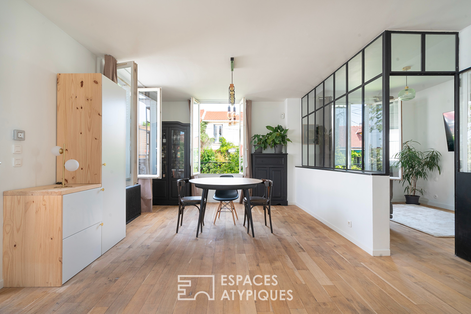 Agence immobilière de ESPACES ATYPIQUES SEINE SAINT DENIS