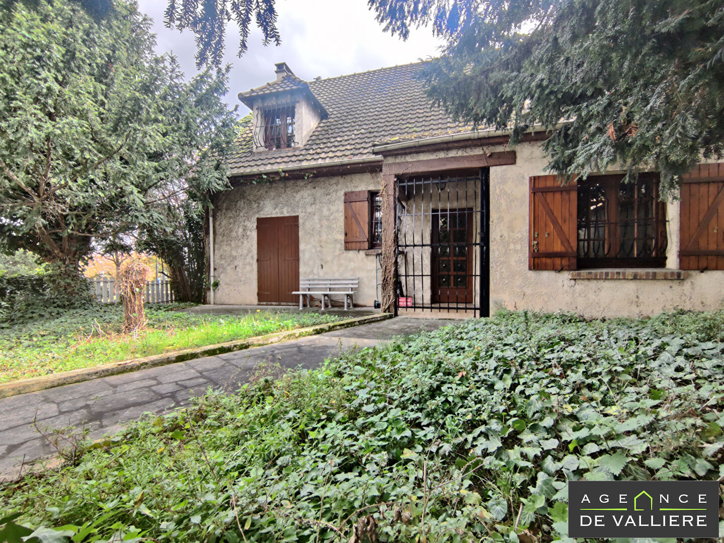 Agence immobilière de AGENCE DE VALLIERE - Suresnes