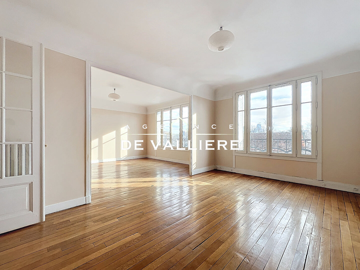 Photo Appartement  4P 86 m2 avec avec proche RER A image 1/6