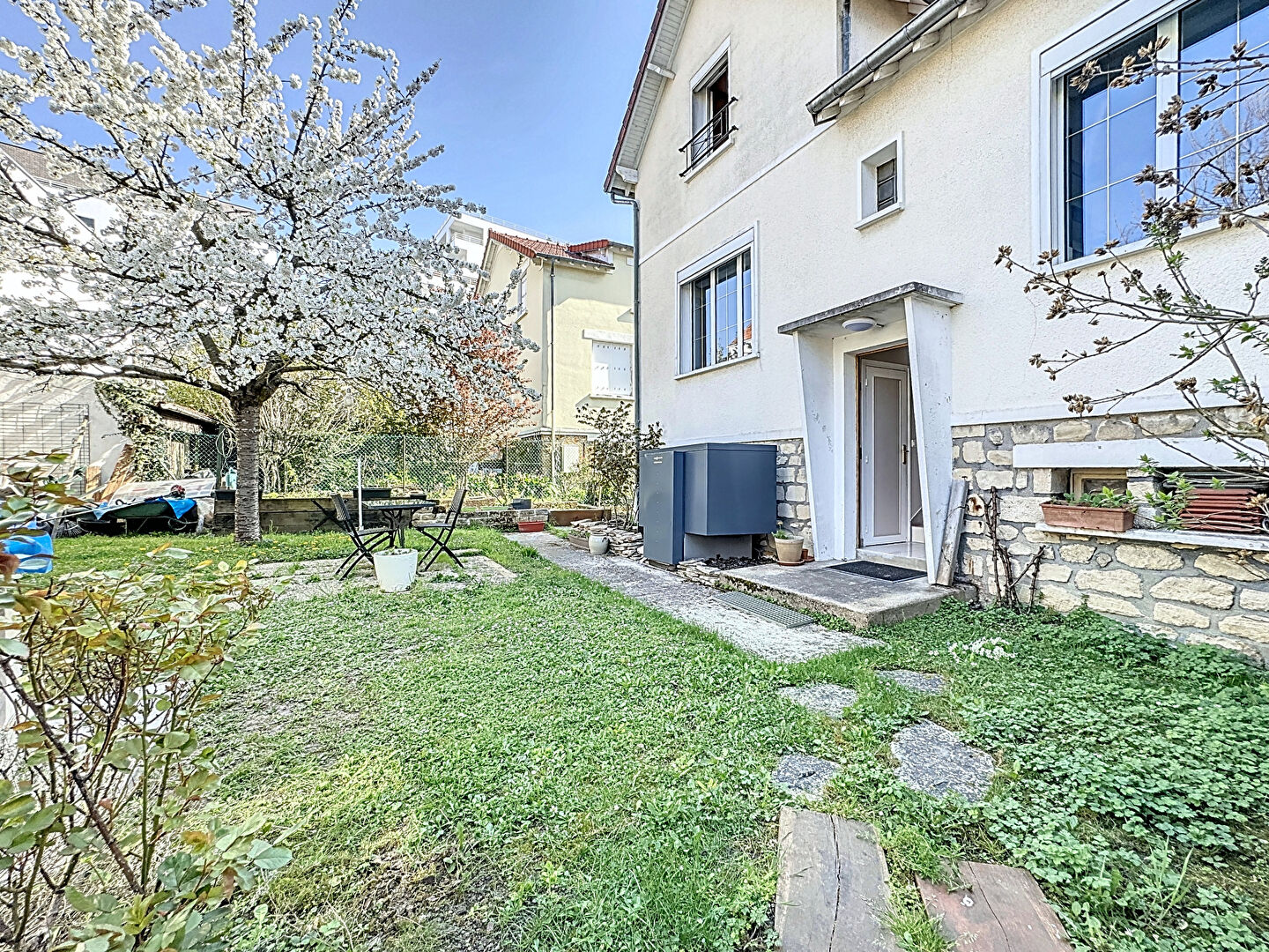 Agence immobilière de AGENCE DE VALLIERE - Rueil Centre