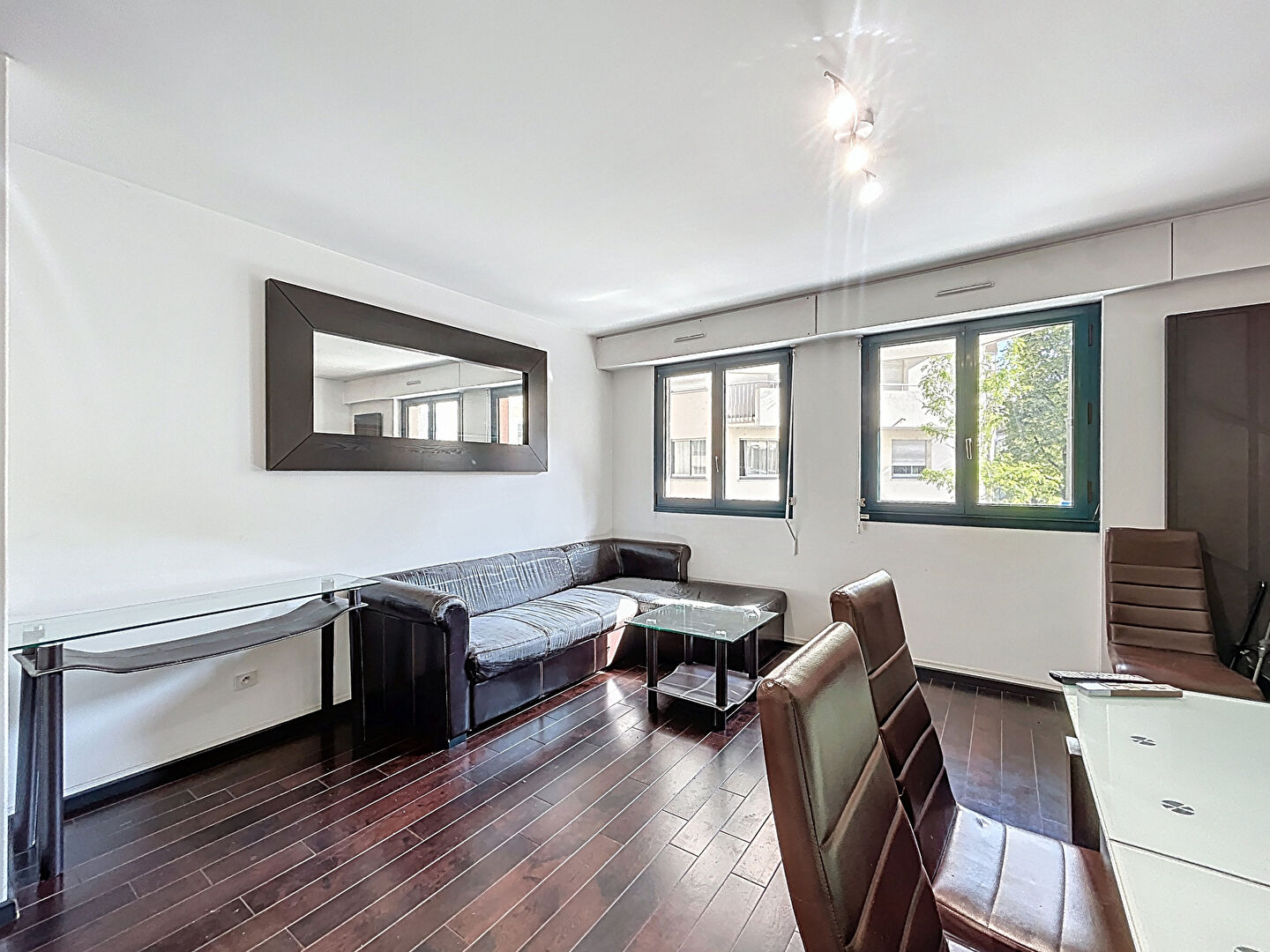 Agence immobilière de AGENCE DE VALLIERE - Suresnes