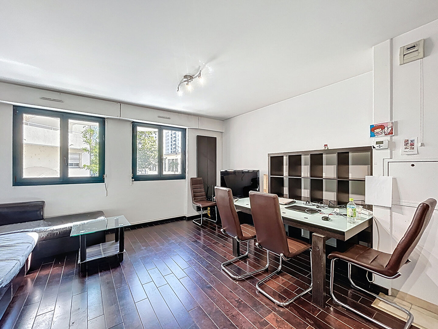 Photo Appartement Suresnes  2 pièces - Hyper Centre image 3/6