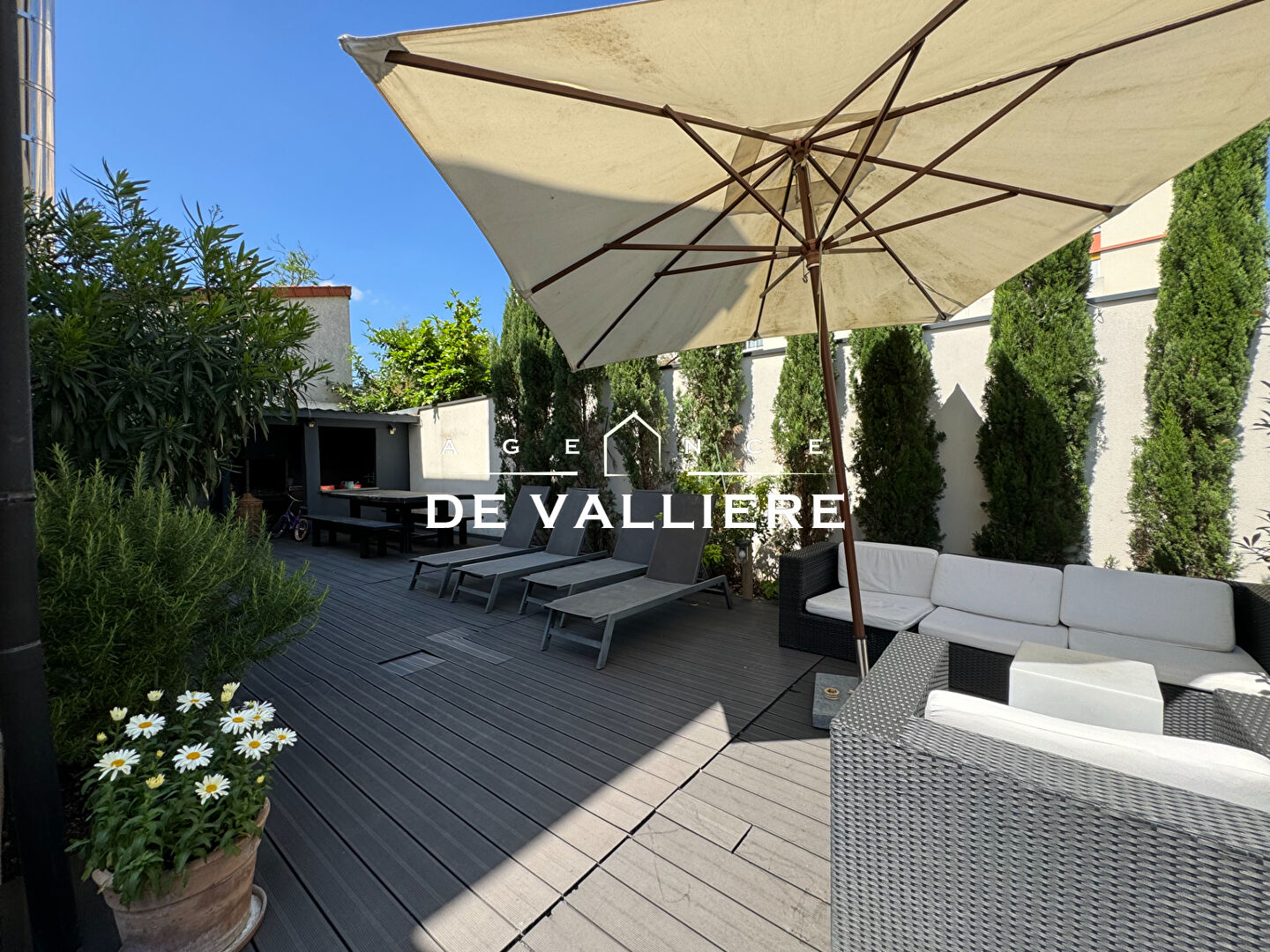 Agence immobilière de AGENCE DE VALLIERE - Nanterre Centre