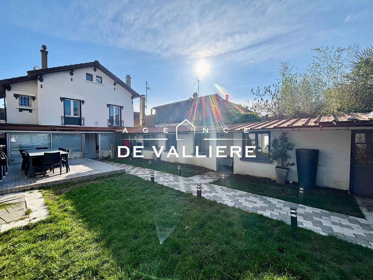 Agence immobilière de AGENCE DE VALLIERE - Rueil Centre