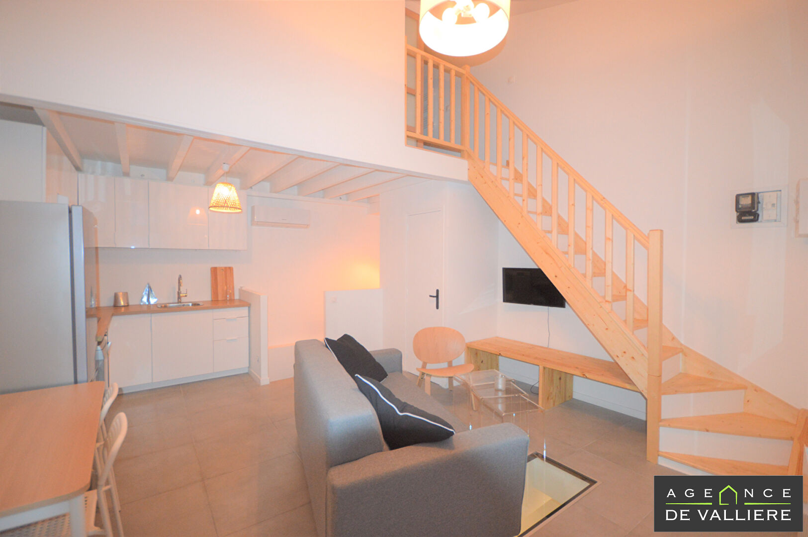 Agence immobilière de AGENCE DE VALLIERE - RUEIL