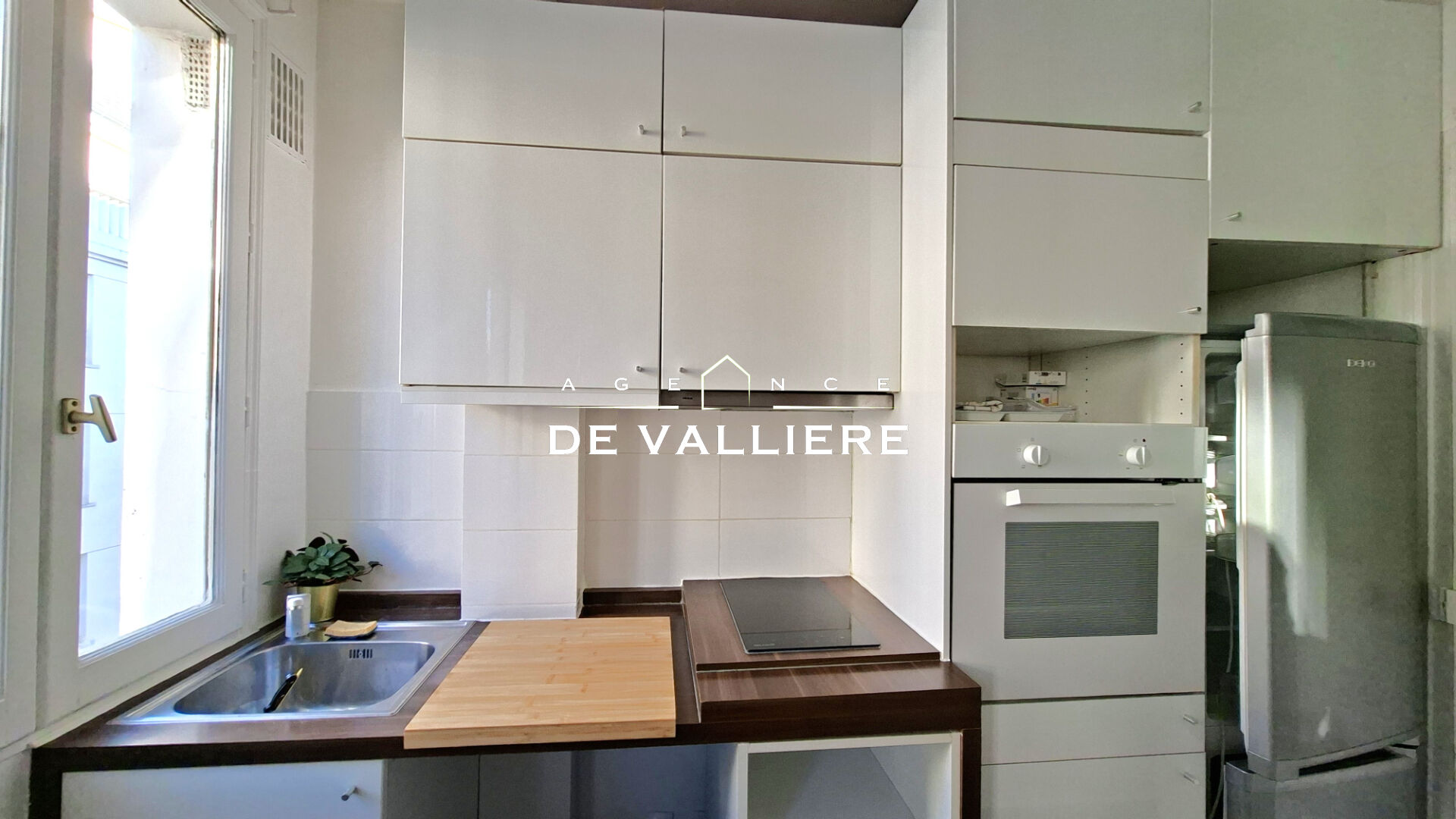 Photo PUTEAUX  CENTRE-VILLE Appartement 2 pièces meublé 36.07 m2 image 3/6